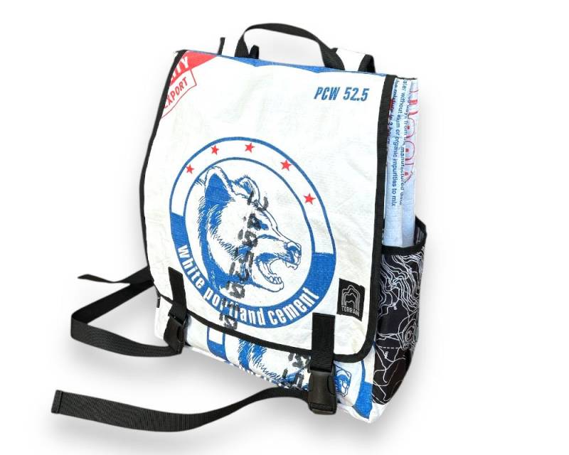 Großer Leichter Nachhaltiger Rucksack von TORRAINRecycledBags