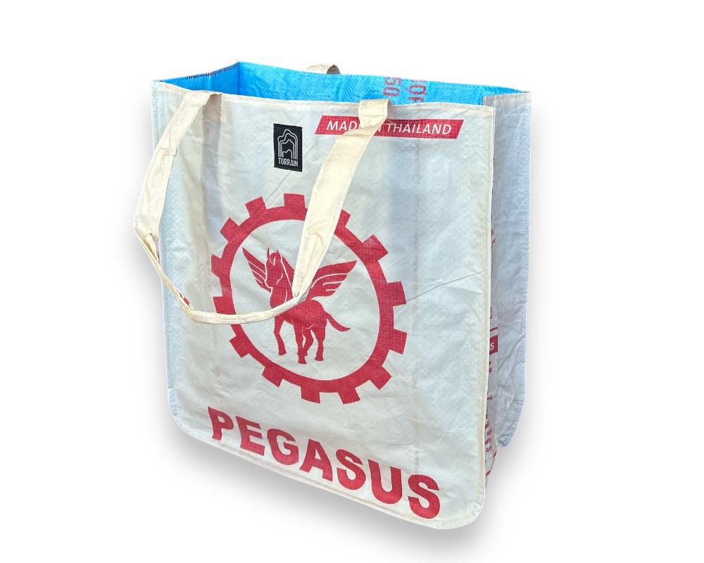 Nachhaltige Große Leichte Einkaufstasche Nachhaltige Große Leichte Einkaufstasche von TORRAINRecycledBags