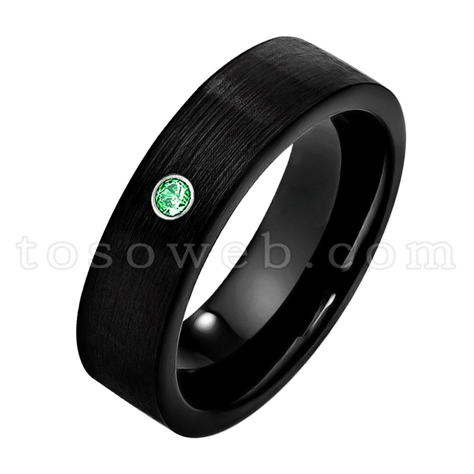 Damen Januar Birthstone Ring, Tsavorit Solitär Ehering, 7mm Gebürstet Schwarz Ip Rohr Schnittkante, Hartmetall Ring Ts2322 von TOSOWEB