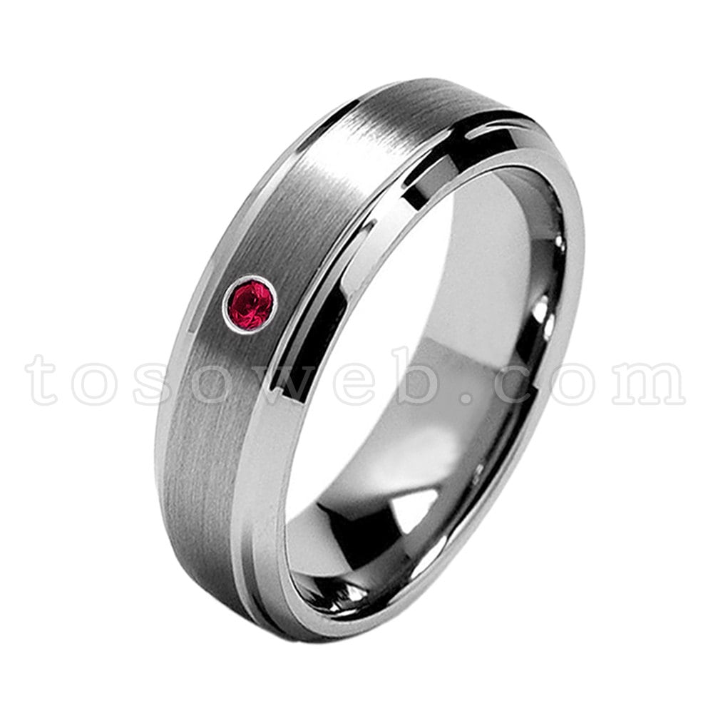 Damen Juli Birthstone Ring, Rubin Solitär Ehering, 7mm Gebürstet Mitte Abgeschrägte Kante, Hartmetall Ring Ts0682 von TOSOWEB