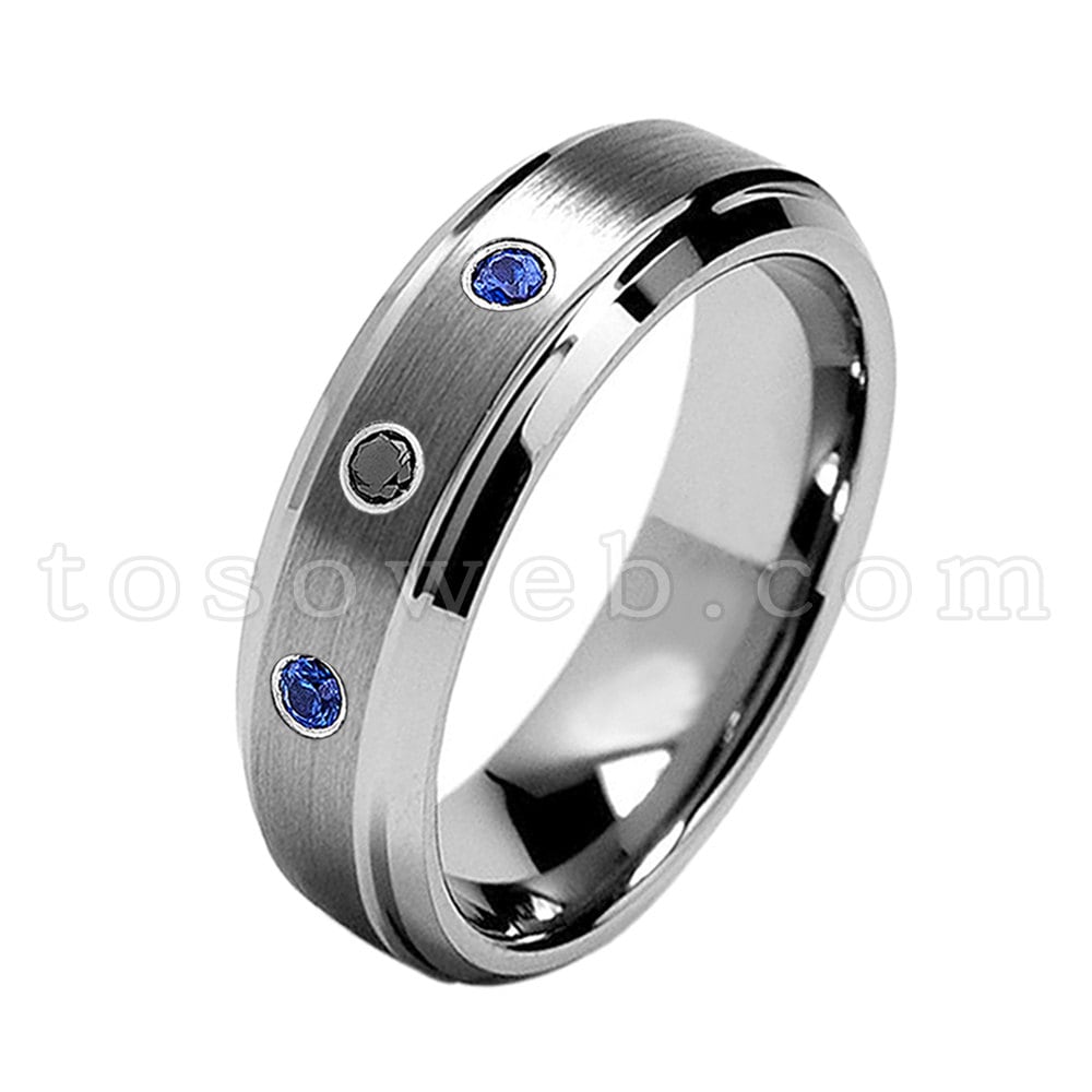 Damen Schwarzer Diamant & Blauer Saphir Ehering, 7mm Gebürstete Mitte Abgeschrägte Kante, Hartmetall Jubiläumsring Ts0682 von TOSOWEB