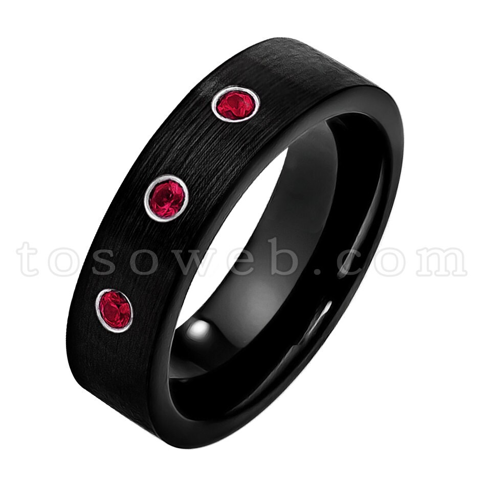 Damenring Juli Geburtsstein, Rubin Trauring, 7mm Gebürstet Schwarz, Hartmetallring Ts2322 von TOSOWEB