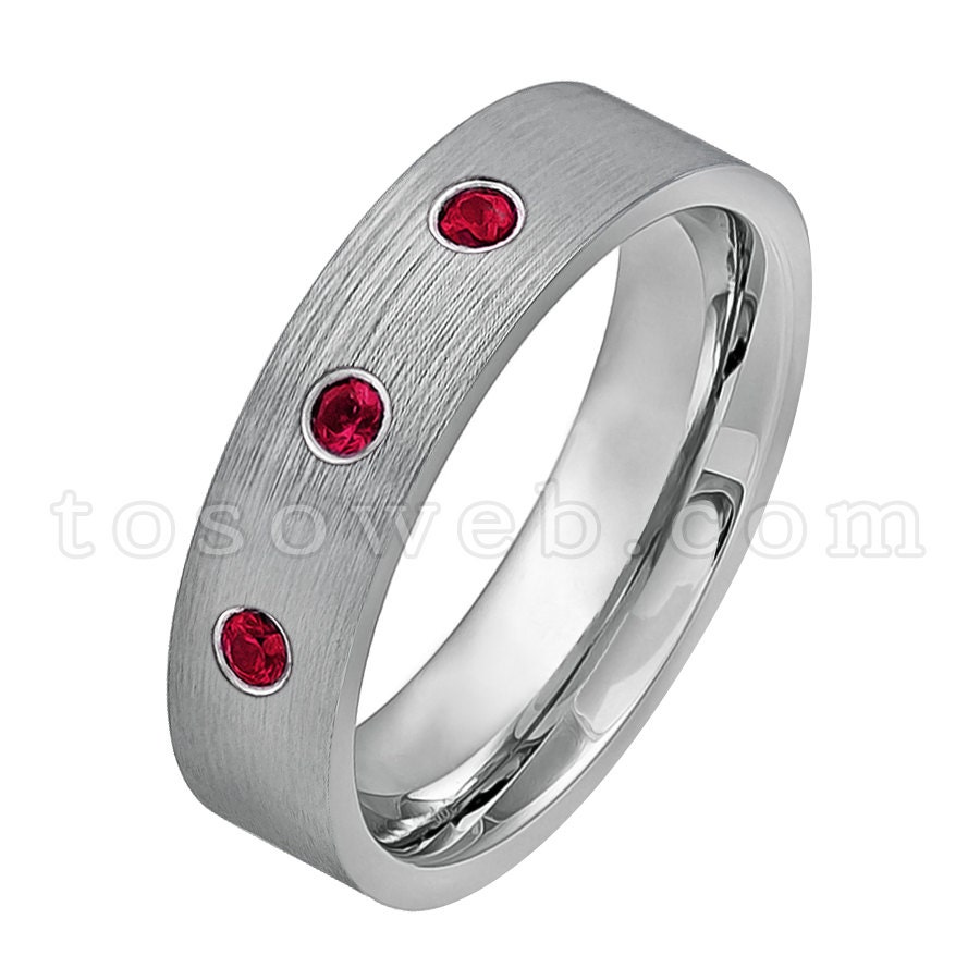 Damenring Juli Geburtsstein, Rubin Trauring, Hartmetallring 6mm Gebürstetes Finish Ts0192 von TOSOWEB