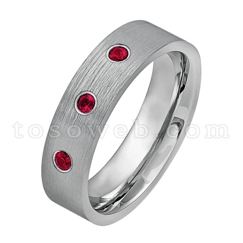 Damenring Juli Geburtsstein, Rubin Trauring, Hartmetallring 6mm Gebürstetes Finish Ts0192 von TOSOWEB