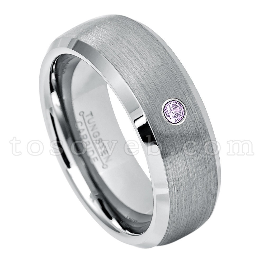 Herren Amethyst Solitär Ehering, Februar Geburtsstein, 8mm Wolframcarbidring Mit Gebürsteter Mitte Und Abgeschrägter Kante Ts0072 von TOSOWEB