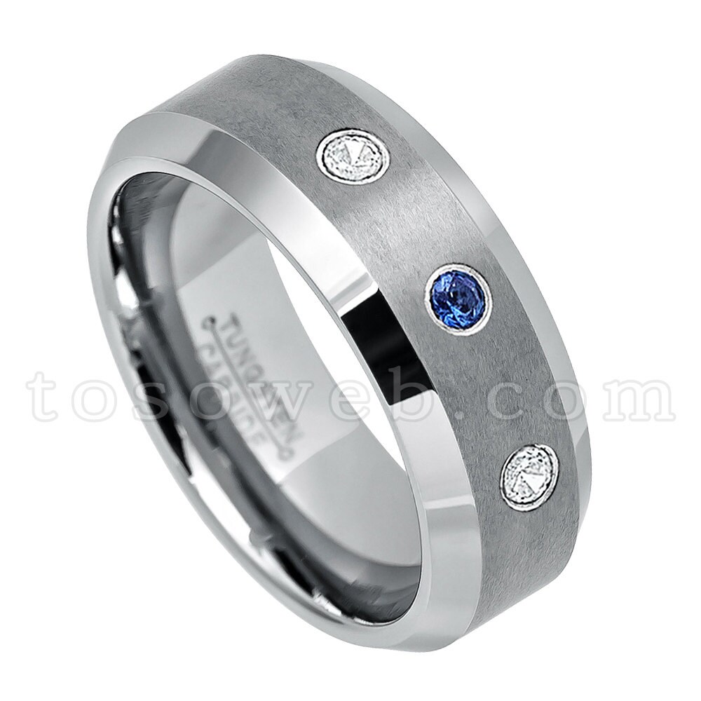 Herren Blauer Saphir & Diamant Ehering, September Birthstone, 8mm Gebürstet Mitte Abgeschrägte Kante Hartmetall Ring Ts0032 von TOSOWEB