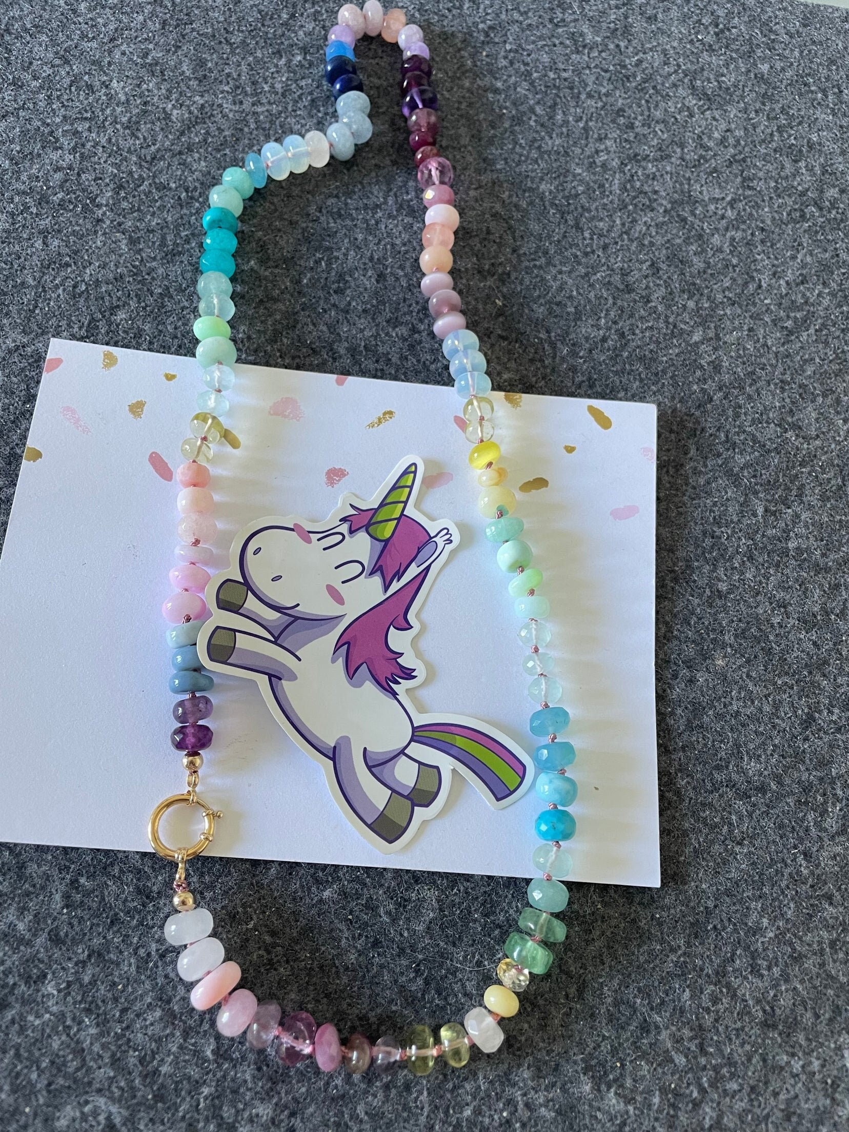 Einhorn Edelstein Halskette Einhorn Edelstein Halskette von TOVAMALIBU