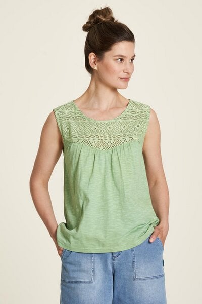 TRANQUILLO Top mit Spitzendetails und Cut-Out (S24C47) von TRANQUILLO