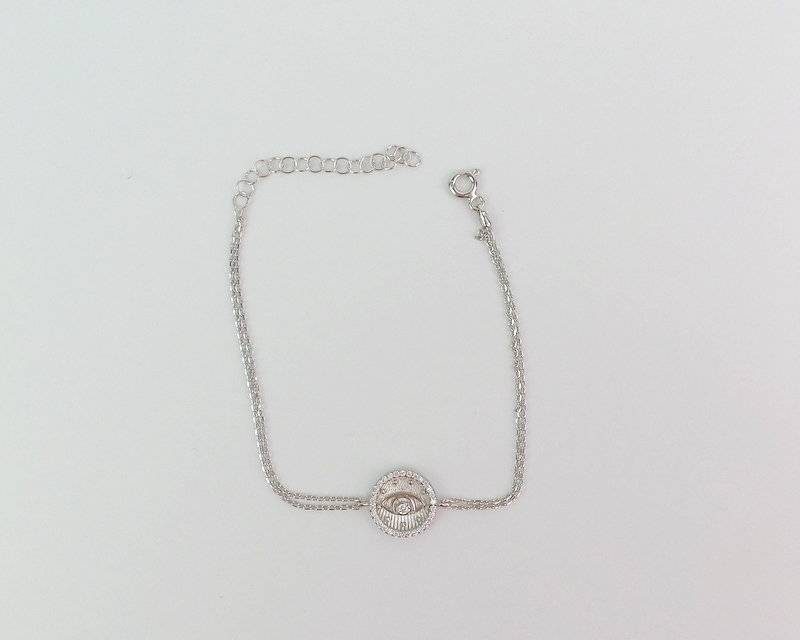 Cubic Zirconia Evil Eye Armband Sterlingsilber Medaillon, Verstellbar von TRENDYANYTHING