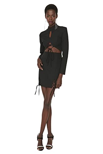 Trendyol Damen Figurbetont Bodycon Stehkragen im Choker-Stil Webstoff Kleid, Schwarz, 38 von TRENDYOL