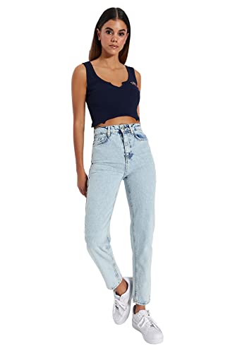 TRENDYOL Damen Gerade Mama Hohe Taille Jeans, Hellblau, 32 von TRENDYOL