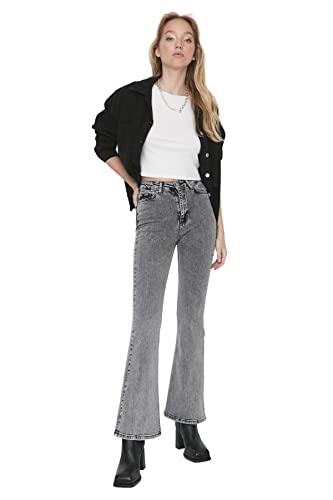 TRENDYOL Damen Herren Hoher Bund Flared Jeans, Gray, 42 von TRENDYOL