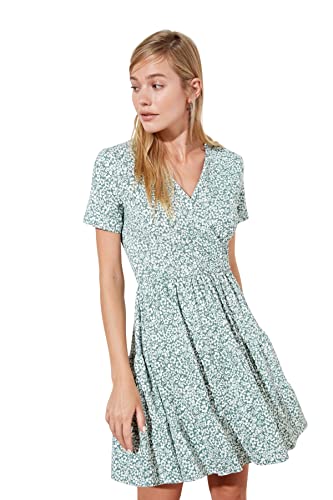 TRENDYOL Damen Trendyol Damen Mini Skater Regular Fit Strickkleid Kleid Casual, Grün, XS von TRENDYOL