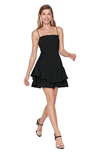 TRENDYOL Damen Trendyol Damen Mini Skater Regular Fit Strickkleid Kleid Casual, Schwarz, 34 von TRENDYOL