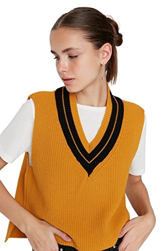 TRENDYOL Damen V-ausschnitt Unifarben Regular Strickweste Sweater, Senfgelb, M EU von TRENDYOL