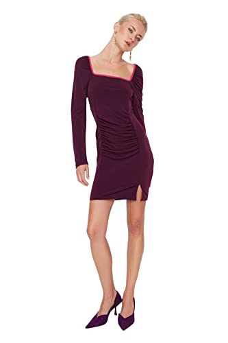 TRENDYOL Damen Woman Regular Standard V-Ausschnitt Trikot Kleid, Zwetschgenfarbe, S von TRENDYOL