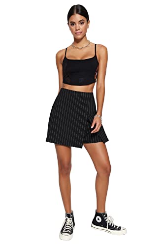 TRENDYOL Damen Women High Waist Straight Leg Skort Shorts Pants, Schwarz, 36 von TRENDYOL