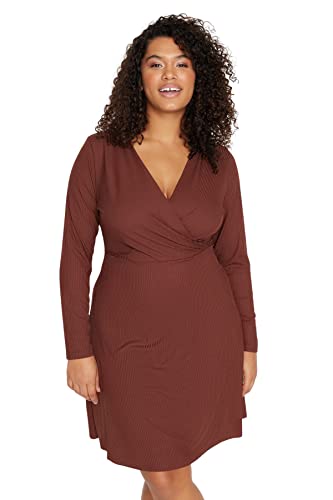 Trendyol Damen Women Knit Dress Plus Size Mini Skater Slim Fit Strickkleid in Übergröße, Brown, XXL Größen von TRENDYOL