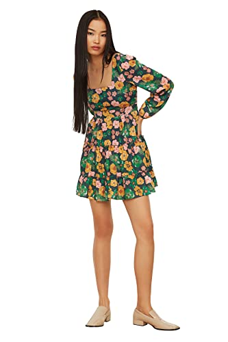 Trendyol Damen Multicolored Patterned Volume Casual Dress, Multi Color, 34 EU von TRENDYOL