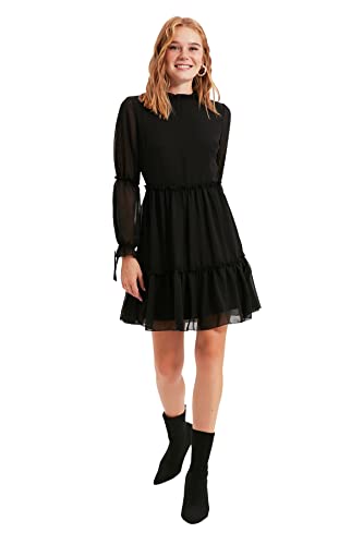 TRENDYOL Damen Schwarzes Shirred Kleid. Casual Dress, Schwarz, 42 EU von TRENDYOL
