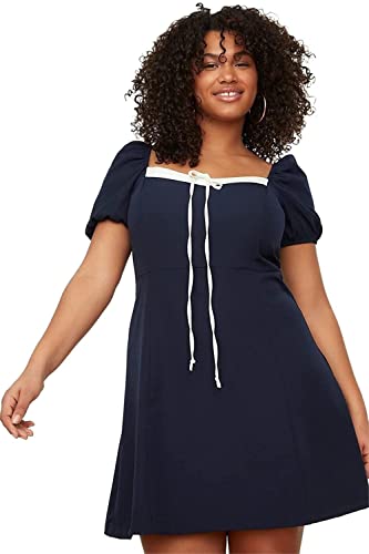 Trendyol Damen Mini A-Linie Regular Fit Woven Plus Size Kleid, Marineblau, 48 von TRENDYOL