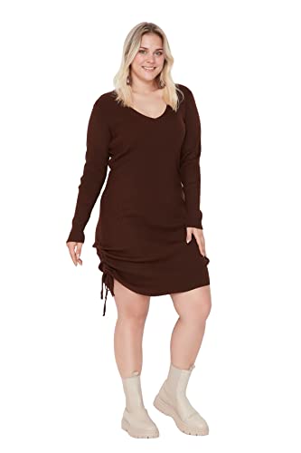 TRENDYOL Damen Mini Jile Slim Dress Kleid V-Ausschnitt Standard Braun Große Größen in Kleid, Braun, 38 von TRENDYOL