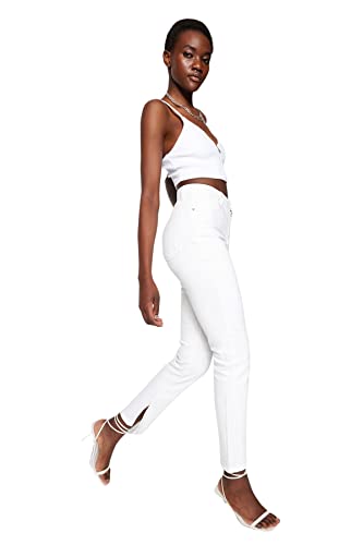 TRENDYOL Damen Trendyol Women's High Waist Bootcut & Flared Jeans, Weiß, 42 EU von TRENDYOL