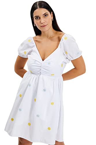 Trendyol Damen White Embroidered Volume Casual Dress, Weiß, 36 EU Trendyol Damen White Embroidered Volume Casual Dress, Weiß, 36 EU von TRENDYOL