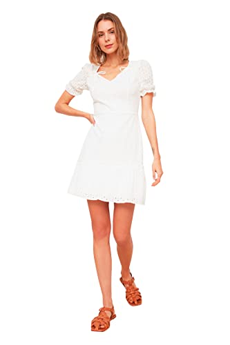 Trendyol Women's Brodel Collar Detailliertes Kleid Dress, White, 38 Trendyol Women's Brodel Collar Detailliertes Kleid Dress, White, 38 von TRENDYOL