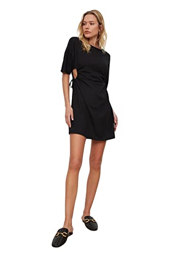 TRENDYOL Damen Midi Standard Regular Kleid, Schwarz, S von TRENDYOL