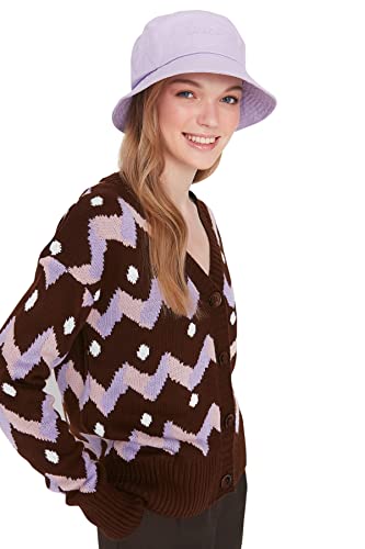 Trendyol Damen Strickjacke, Normale Passform, V-Ausschnitt, Strickwaren Pullover, braun, M Trendyol Damen Strickjacke, Normale Passform, V-Ausschnitt, Strickwaren Pullover, braun, M von TRENDYOL