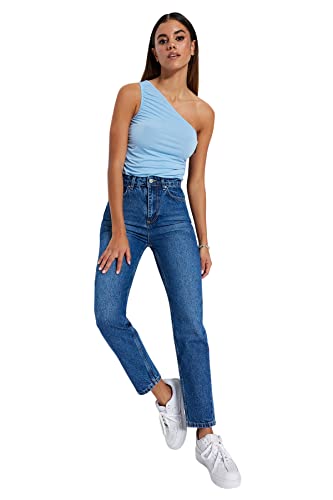 TRENDYOLMİLLA Blue High Bel Mom Jeans TWOSS23JE00085 von TRENDYOL