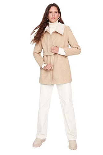 TRENDYOL Damen Trendyol Women's Regular Basic Plain Woven Fabric Coat, Beige, 40 EU von TRENDYOL