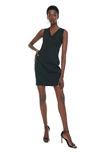 Trendyol Damen V-neck Basic Dress, Schwarz, 38 EU Trendyol Damen V-neck Basic Dress, Schwarz, 38 EU von TRENDYOL