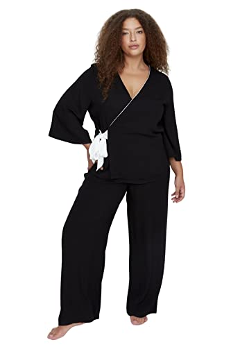 TRENDYOL Damen Gerade Lange Ärmel Freizeitkleidung Regulär Pyjama-set In Übergröße Pajama Set, Schwarz, 48 Große Größen EU von TRENDYOL