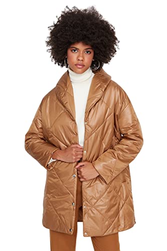 Trendyol Women's Damen Oversize Puffer Plain Webstoff Winterjacke Coat, Camel, M von TRENDYOL