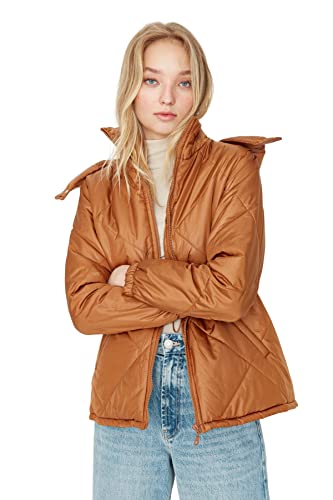 TRENDYOL Women's Damen Regular Puffer Plain Webstoff Winterjacke Coat, Camel, S von TRENDYOL