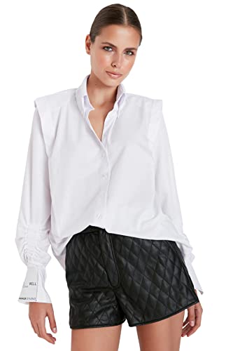 Trendyol Damen Design Regular Fit Basic Hemdkragen Woven Shirt Hemd, Weiß, 38 von TRENDYOL