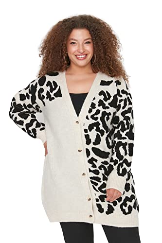 Trendyol Damen Oversize Tunika V-Ausschnitt Strickwaren Übergröße Strickjacke Pullover, Mehrfarbig, 4XL Größen von TRENDYOL