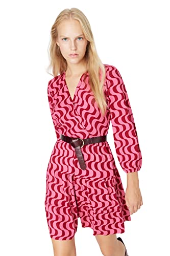 Trendyol Damen Woman Mini Bodycon V-Ausschnitt Webstoff Kleid, Damson Color, X-Small von TRENDYOL