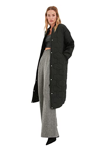 TRENDYOL Damen Trendyol Damen Tall Oversize Standard Geometric Pattern Webstoff Winterjacke Coat Crew neck Standard Black Winter Jacket, Schwarz, M von TRENDYOL