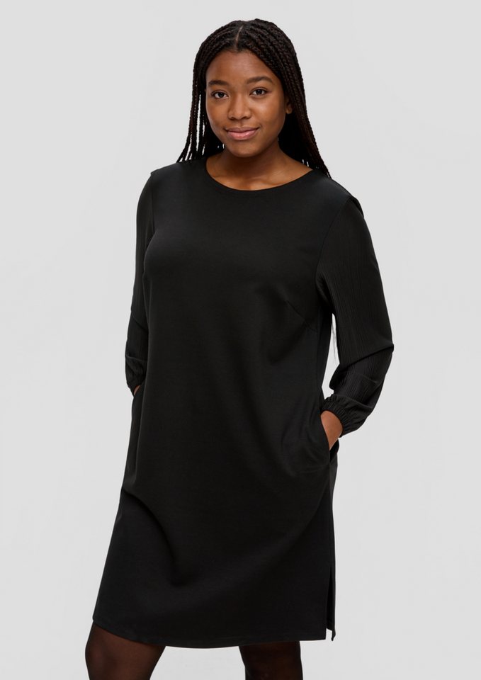 TRIANGLE Maxikleid Kleid mit Plisseeärmeln Logo von TRIANGLE
