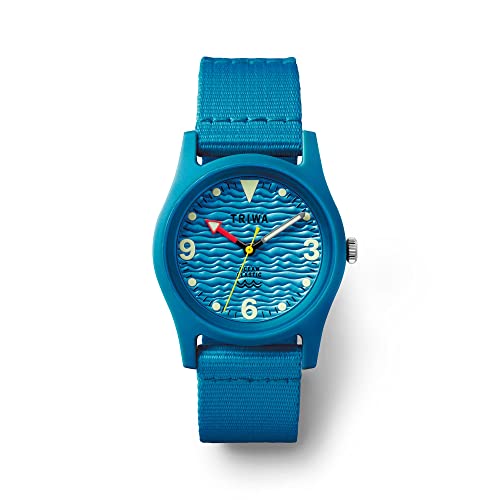 TRIWA Armbanduhr Classic Ocean Plastic Watch - Turquoise, minimalistisches Design, Japanisches Quarzwerk, bis zu 10 bar wasserdicht, türkis, Gehäusegröße: 37mm von TRIWA
