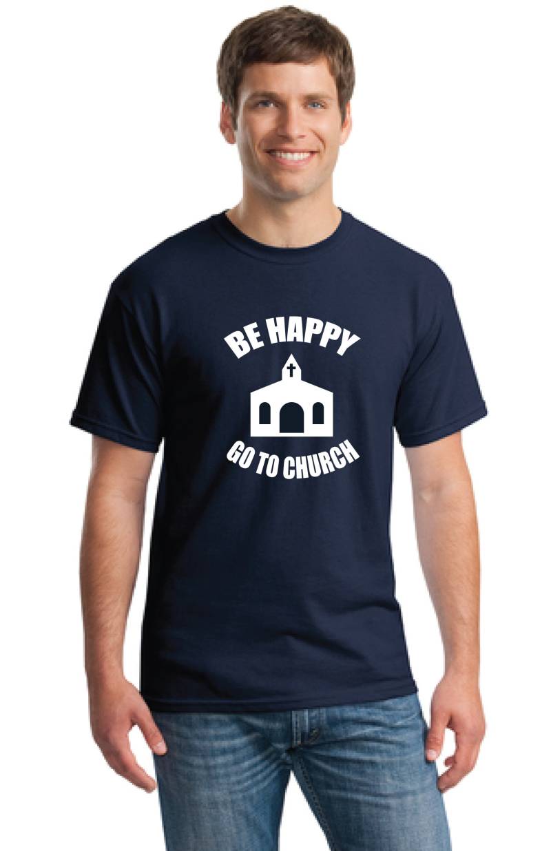 Werden Glücklich Gehen Zu Kirche-Geschenk Mann - Geschenk Für Vater-Tag Geschenk-Geburtstag Urlaub Geschenk-Weihnachten Shirt-Geschenk von TROPICALTSHIRTS