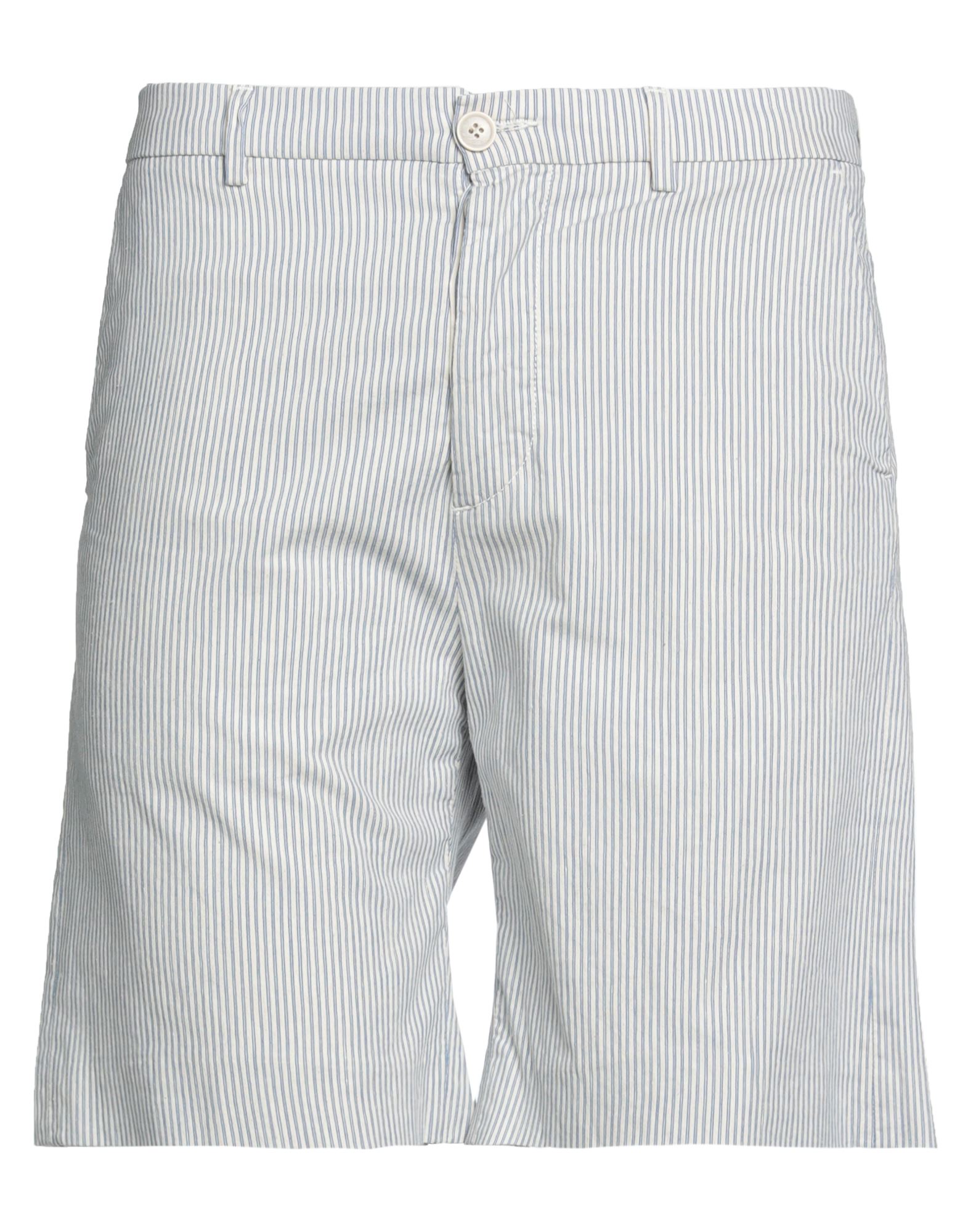 TRUE NYC® Shorts & Bermudashorts Herren Hellblau von TRUE NYC®