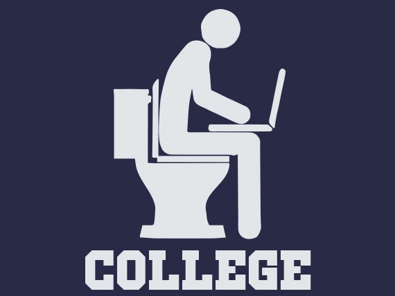 Lustige Tshirt Hochschule Tshirt Tierhaus Bruderschaft Absolvent Schwesternschaft | Auch Verfügbar Auf Crewneck Sweatshirts Und Hoodies Sm-5xl von TSHIRTSILO