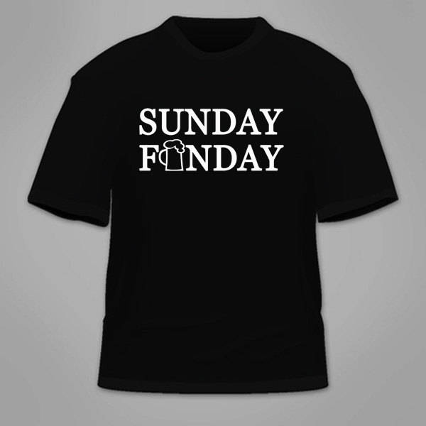 Sonntag Funday T-Shirt. Fußball Bier Trinken Schnaps T Shirt Nerdy Geeky Sarkastisch Coole Kleidung Geschenk Wochenende Entspannung Genial Alkohol von TSL21