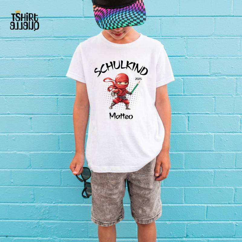 Ninja Schulkind T-Shirt Oder Sweatshirt - Personalisiert Mit Name Einschulung 1. Klasse Shirt Für Kleine Fans von TShirtQuelle
