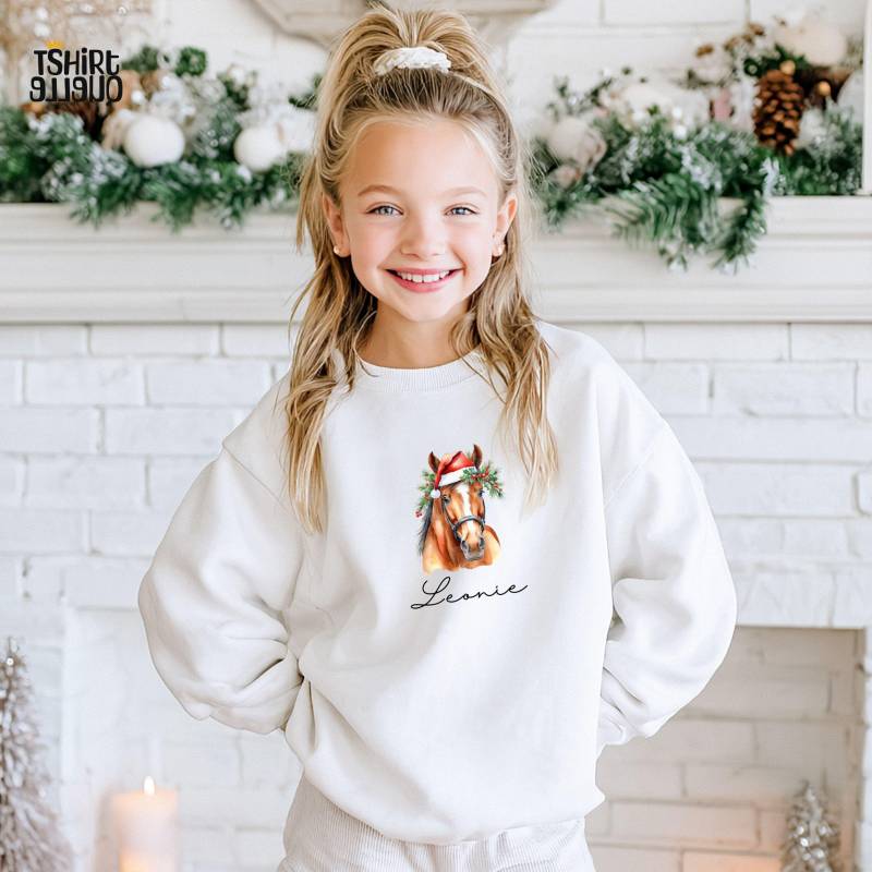 Weihnachts Pferd Kinder Langarmshirt Oder Pullover - Personalisiert Mit Name Weihnachten Pferde Shirt Motiv 3 4 5 6 7 8 9 10 Jahre von TShirtQuelle