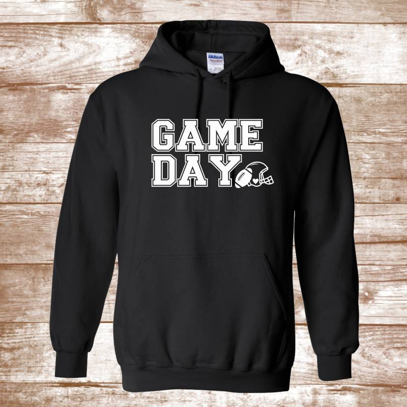 Fußball Hoodie - Game Day Helm Und Plus Size Verfügbar Damen Kleidung Thema Sonntag Funday Custom von TShirtTimeByBrooke